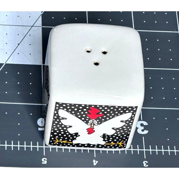 Ceramic Chicken Rooster Salt Pepper Shakers Set Polka Dot Design Replacement - Picture 6 of 6